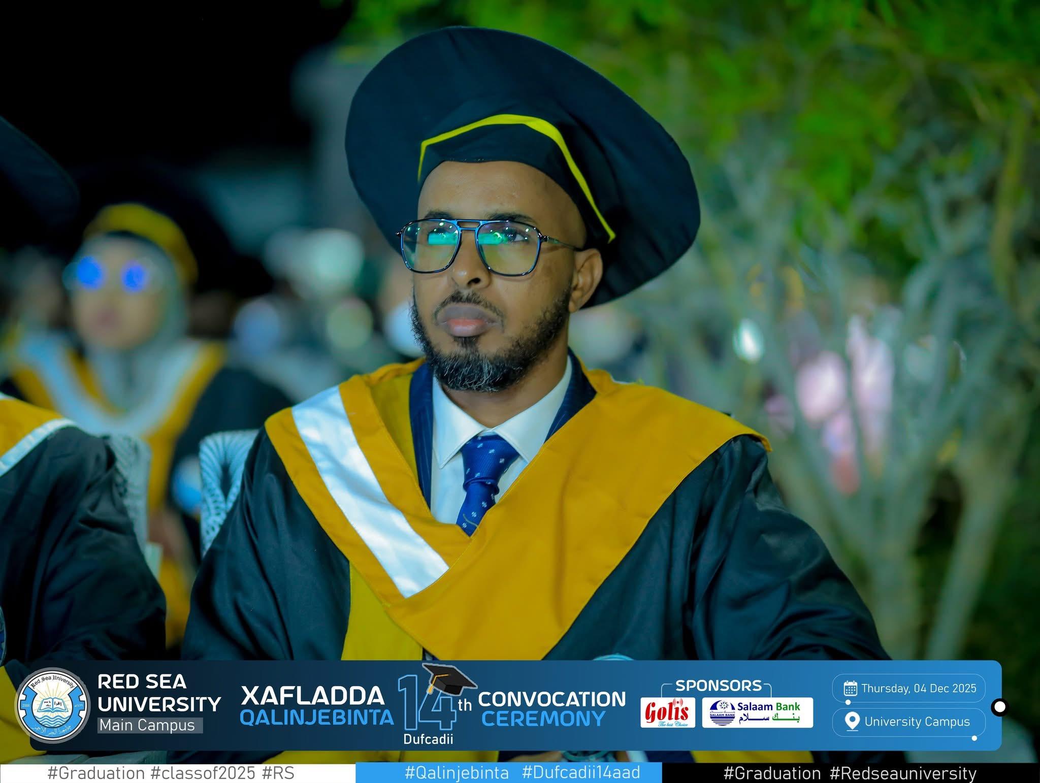 Anas Ali Dahir leading a training workshop
